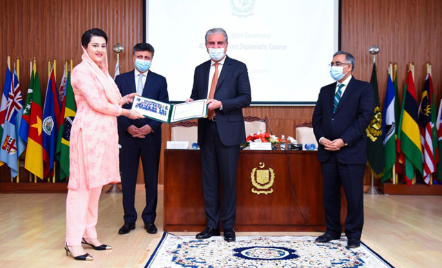 افسران کی استعداد کار کو بڑھانامیری